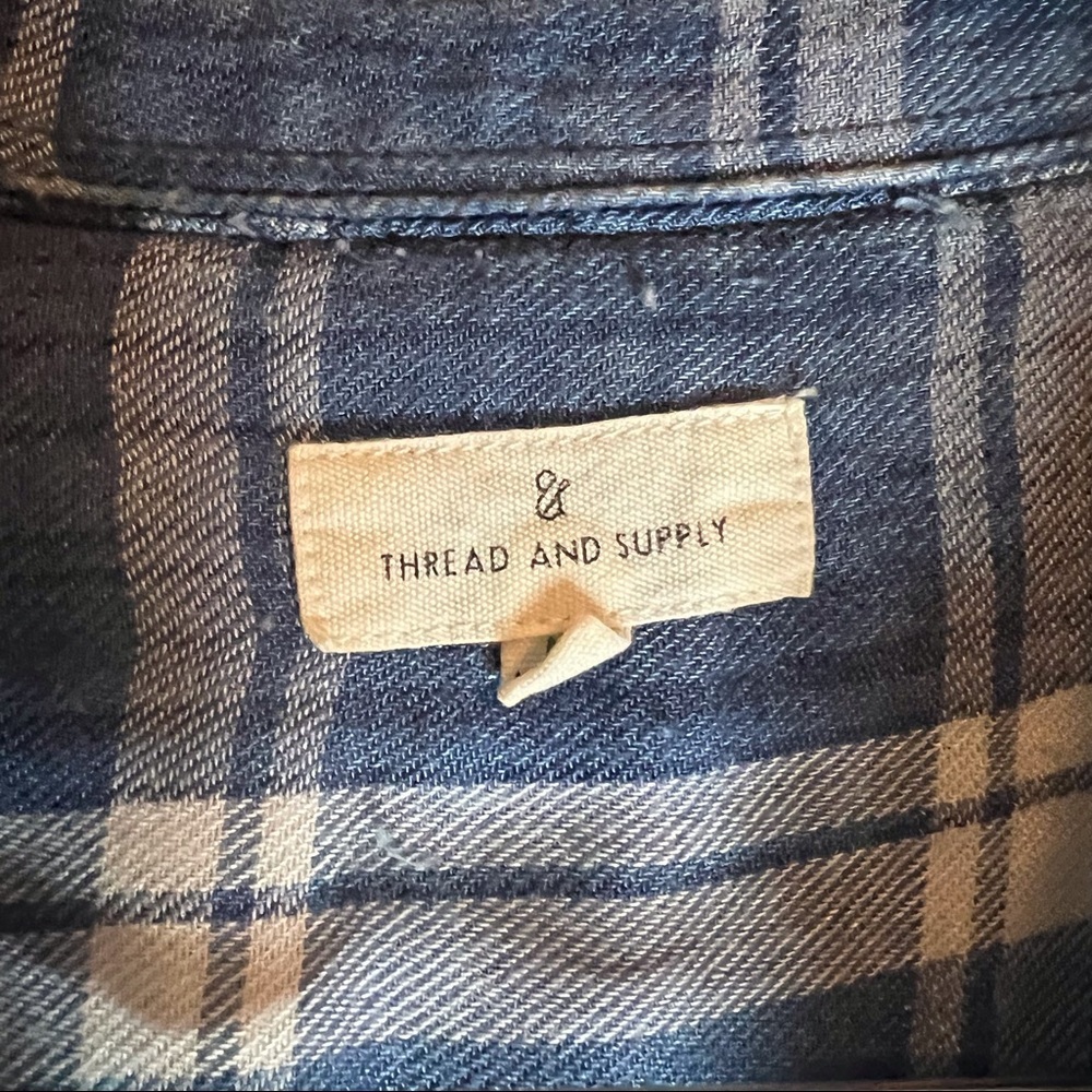 Thread And Supply Button Down Top, Size Medium. - image 5